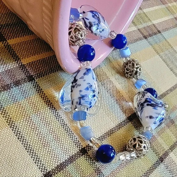 COPY - 🦋Handcrafted Blue/White/Clear Glass 💙 Beaded Bracelet - Picture 3 of 11